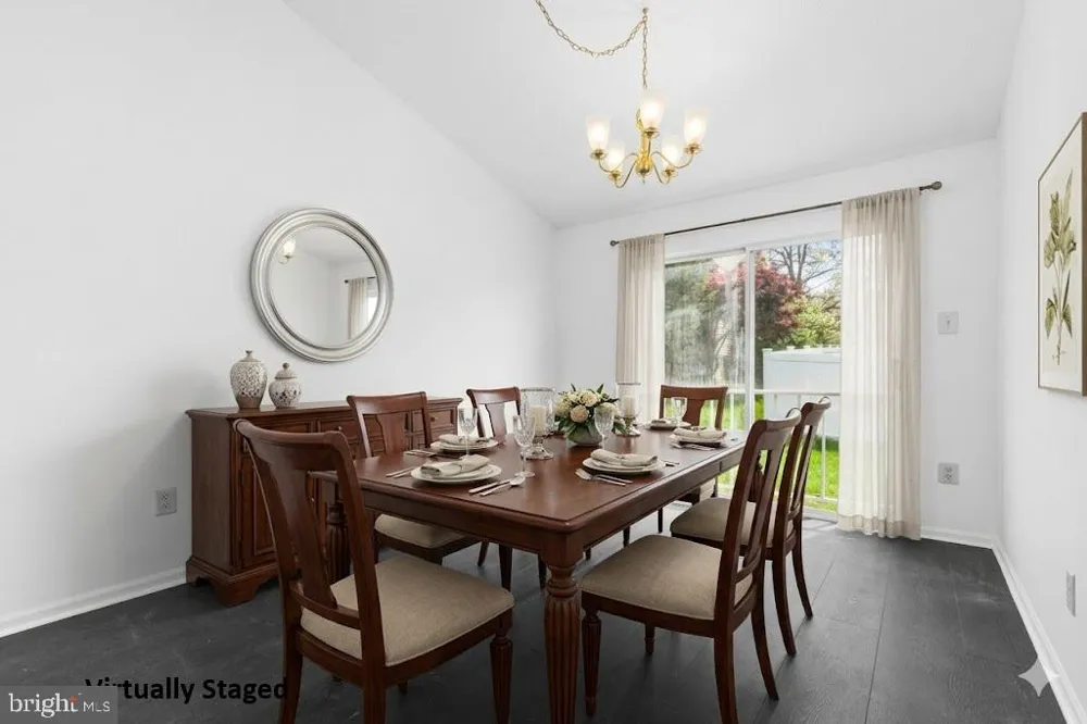 7 BRIARLEAF COURT Baltimore, MD 21228