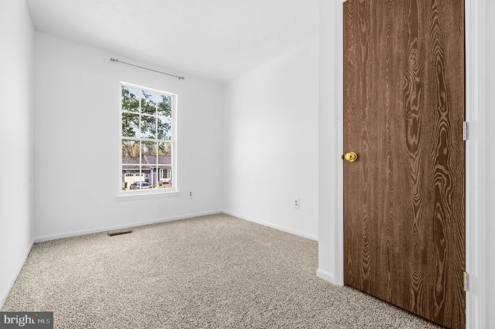 7 BRIARLEAF COURT Baltimore, MD 21228