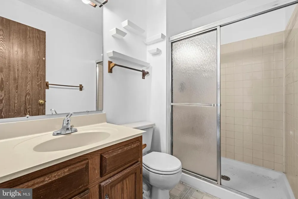 7 BRIARLEAF COURT Baltimore, MD 21228