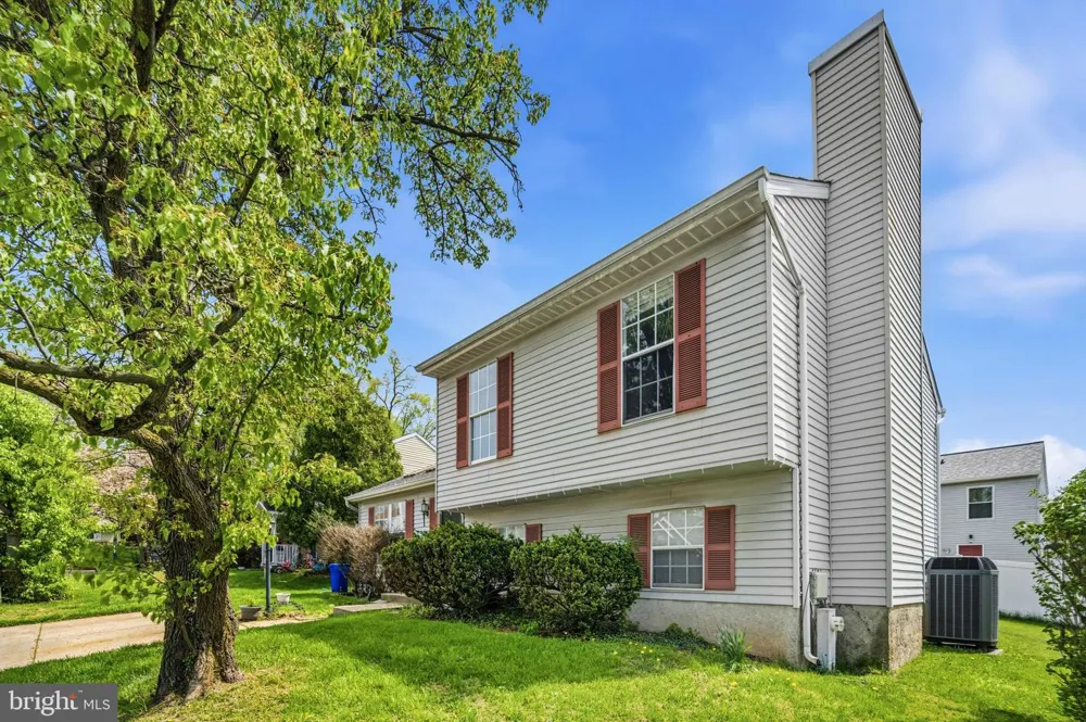 7 BRIARLEAF COURT Baltimore, MD 21228