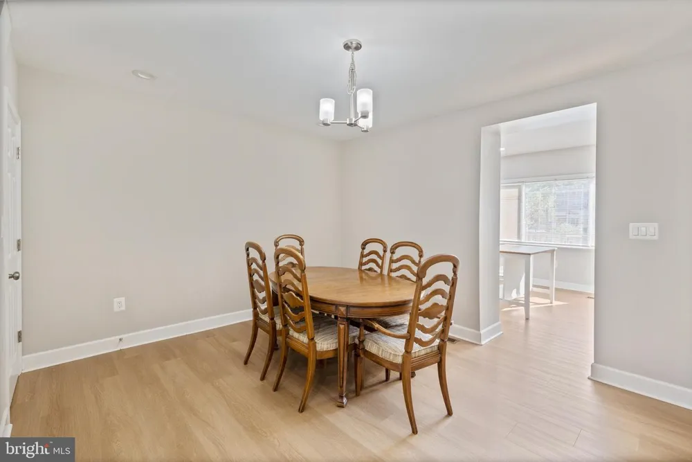 3819 ROLAND AVENUE Baltimore, MD 21211