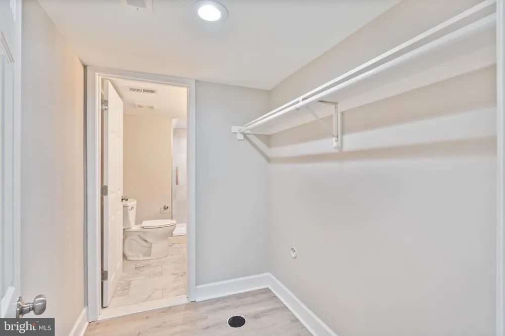 3819 ROLAND AVENUE Baltimore, MD 21211