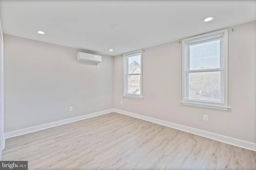 3819 ROLAND AVENUE Baltimore, MD 21211