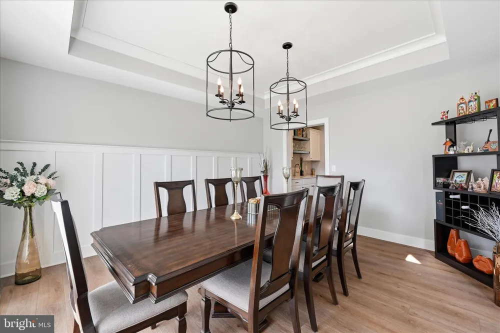 203 WRIGHT DRIVE Mechanicsburg, PA 17055