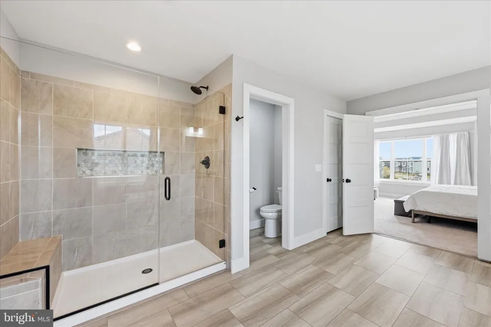 203 WRIGHT DRIVE Mechanicsburg, PA 17055