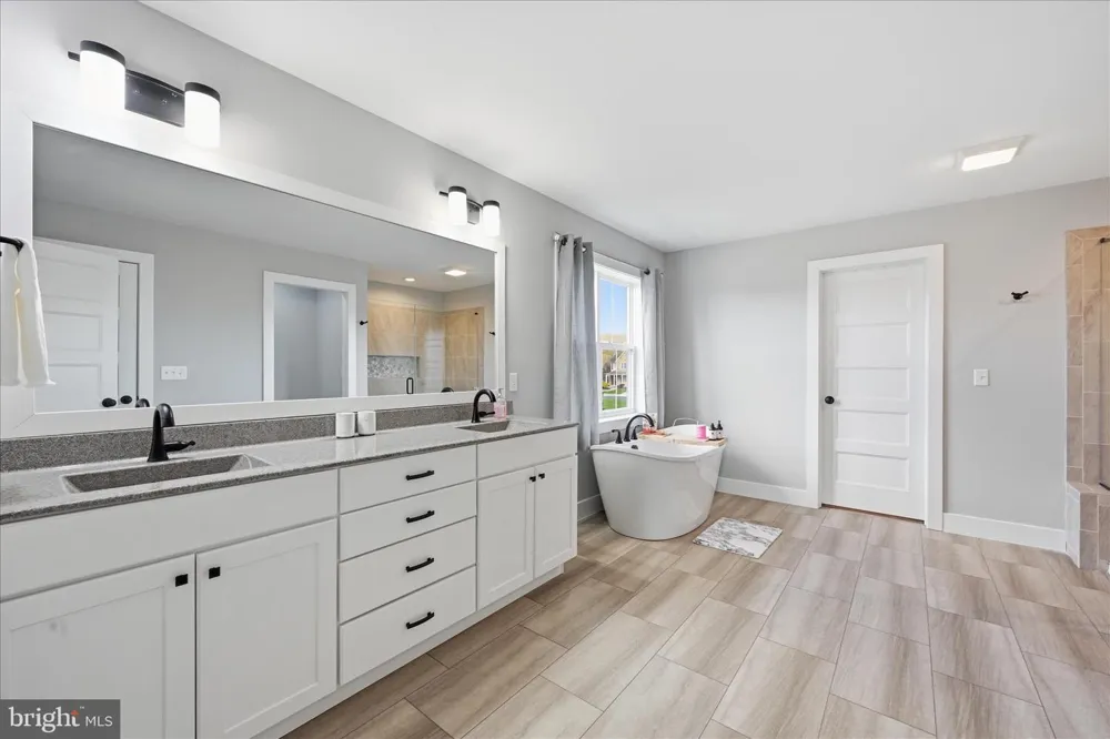 203 WRIGHT DRIVE Mechanicsburg, PA 17055