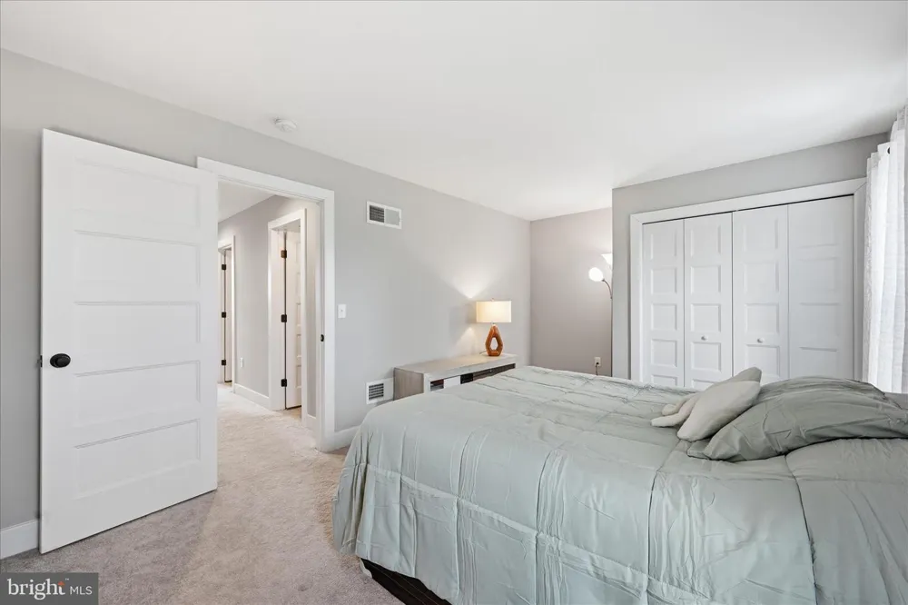 203 WRIGHT DRIVE Mechanicsburg, PA 17055