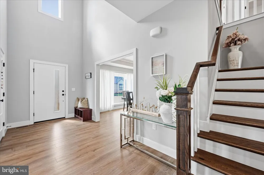 203 WRIGHT DRIVE Mechanicsburg, PA 17055