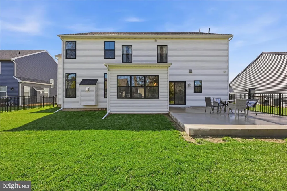203 WRIGHT DRIVE Mechanicsburg, PA 17055