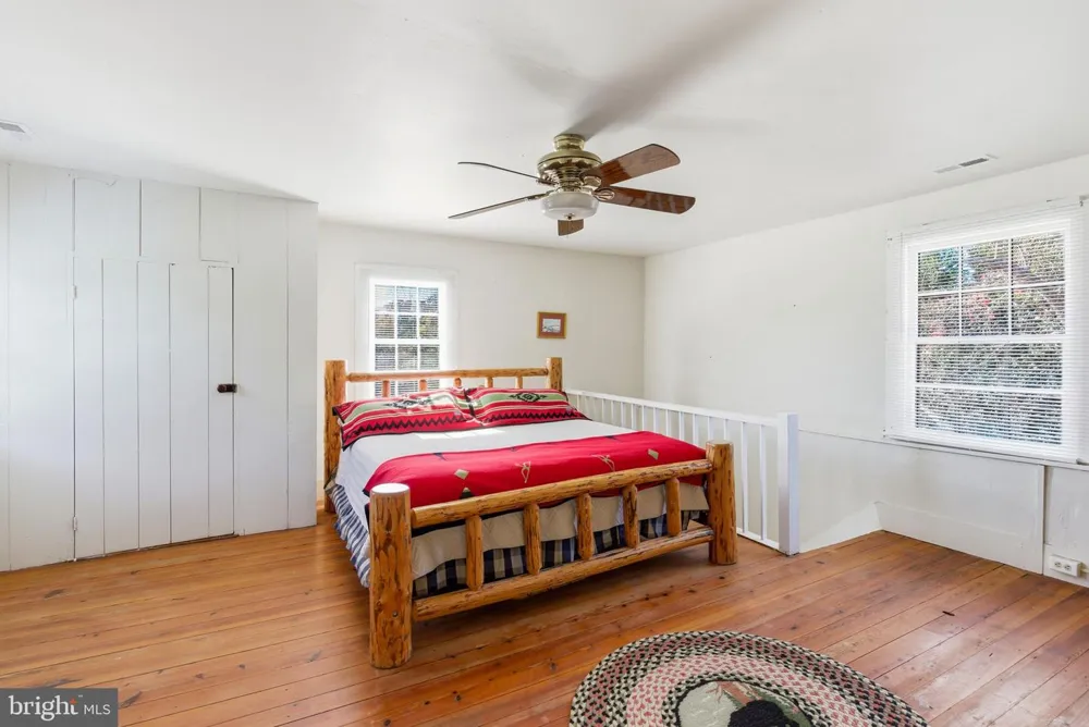 240 STONELEIGH ROAD Palmyra, VA 22963