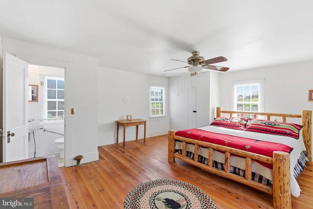 240 STONELEIGH ROAD Palmyra, VA 22963