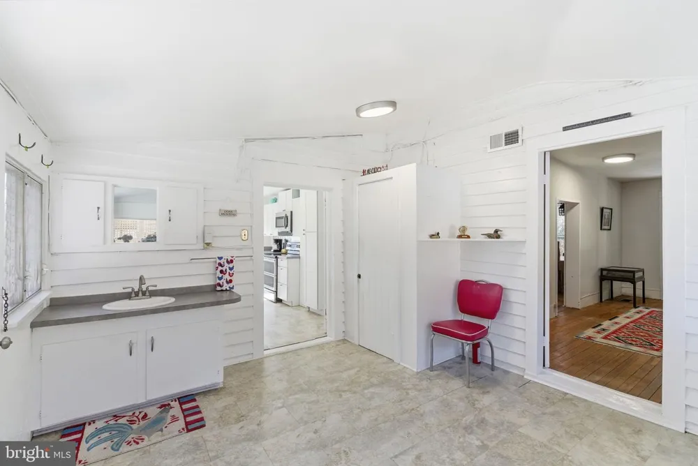 240 STONELEIGH ROAD Palmyra, VA 22963