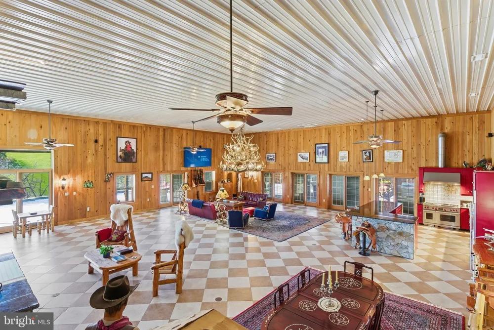 240 STONELEIGH ROAD Palmyra, VA 22963