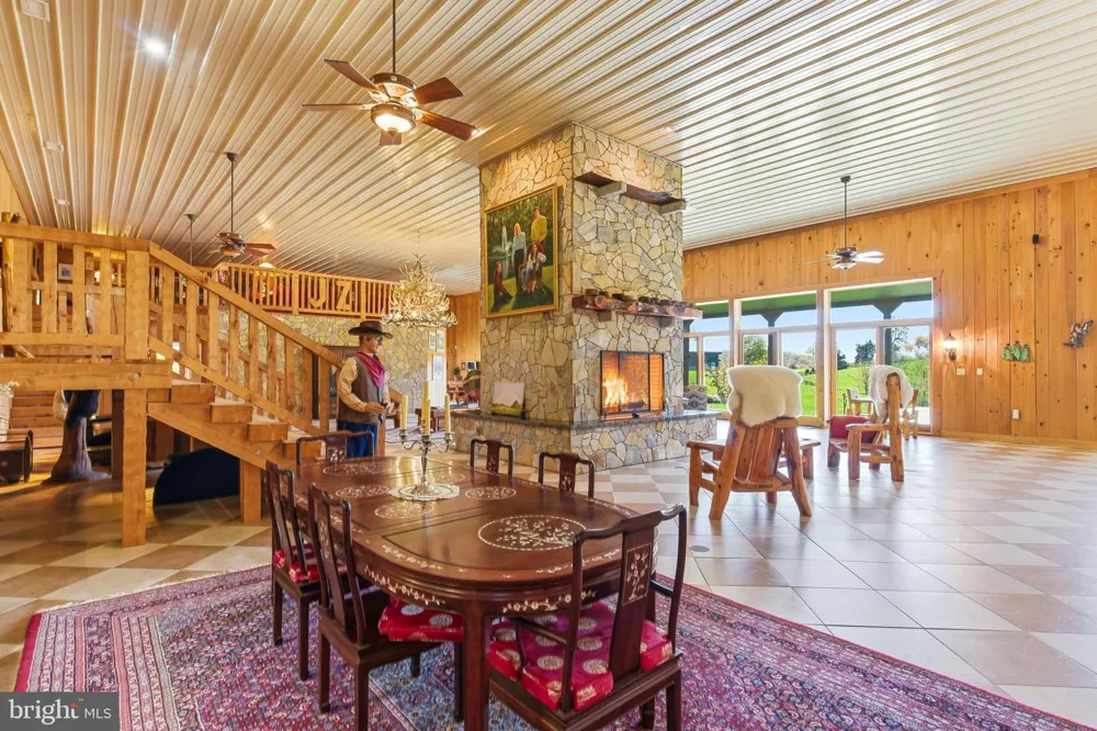 240 STONELEIGH ROAD Palmyra, VA 22963