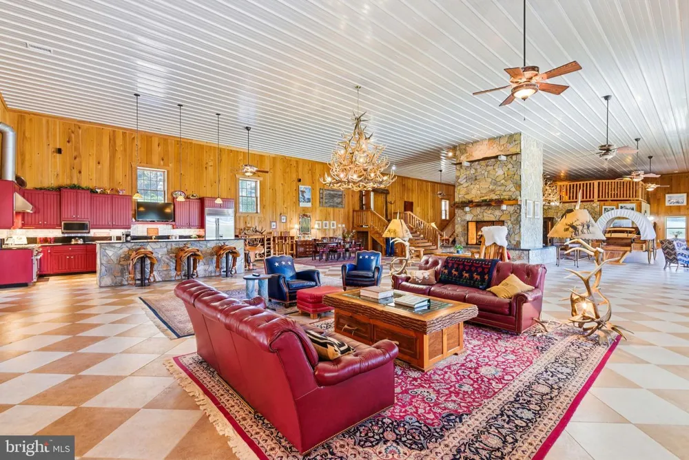 240 STONELEIGH ROAD Palmyra, VA 22963