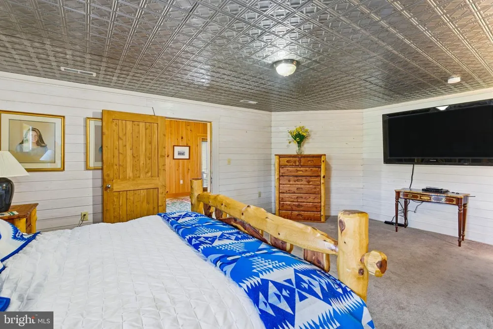 240 STONELEIGH ROAD Palmyra, VA 22963