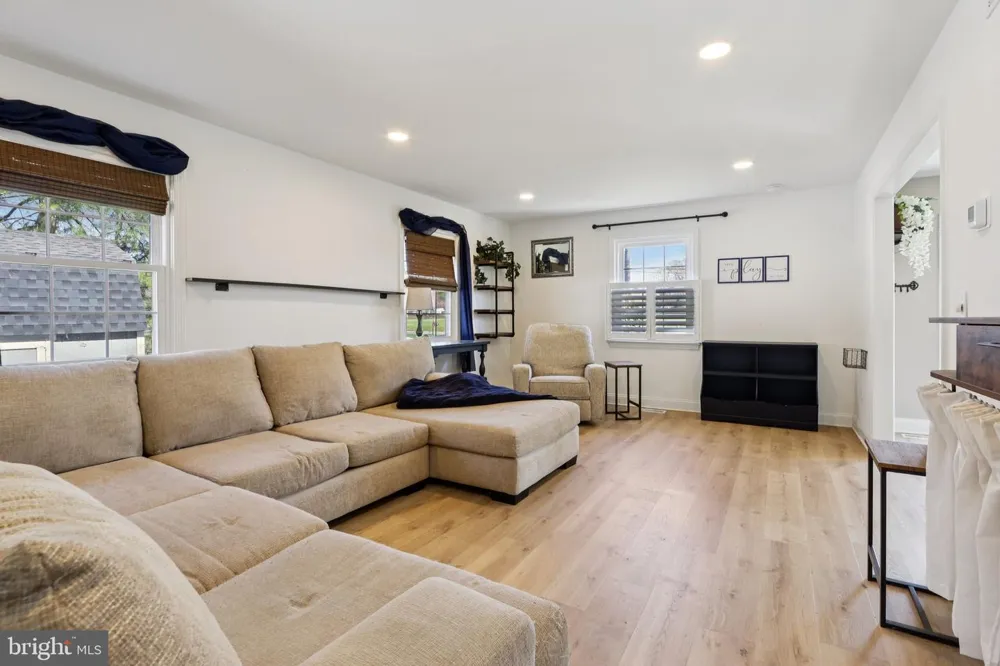 351 MERRICK ROAD Robbinsville, NJ 08691
