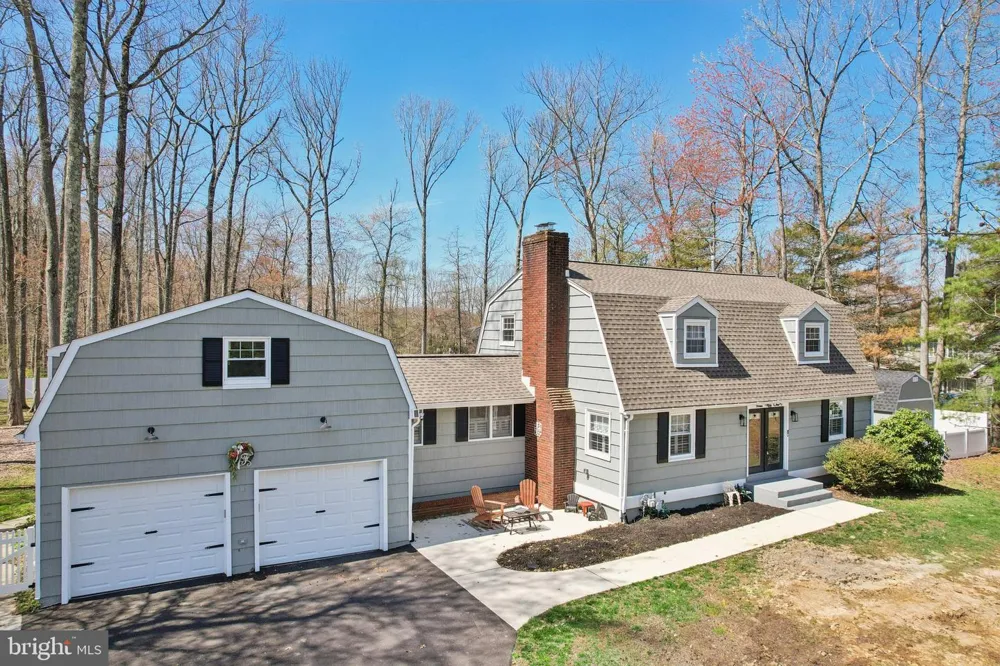 351 MERRICK ROAD Robbinsville, NJ 08691