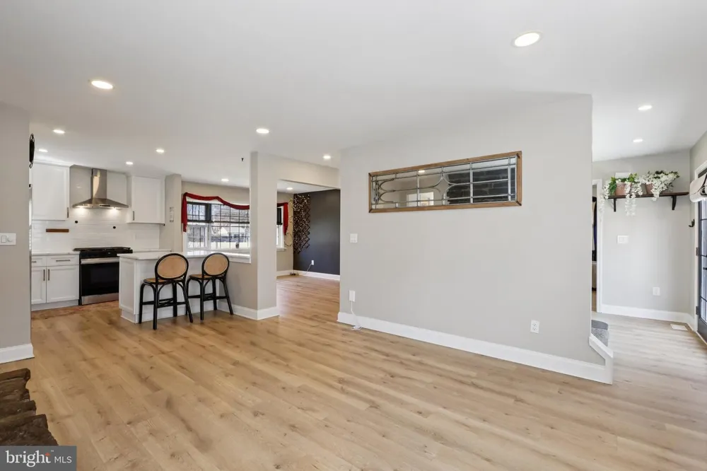 351 MERRICK ROAD Robbinsville, NJ 08691