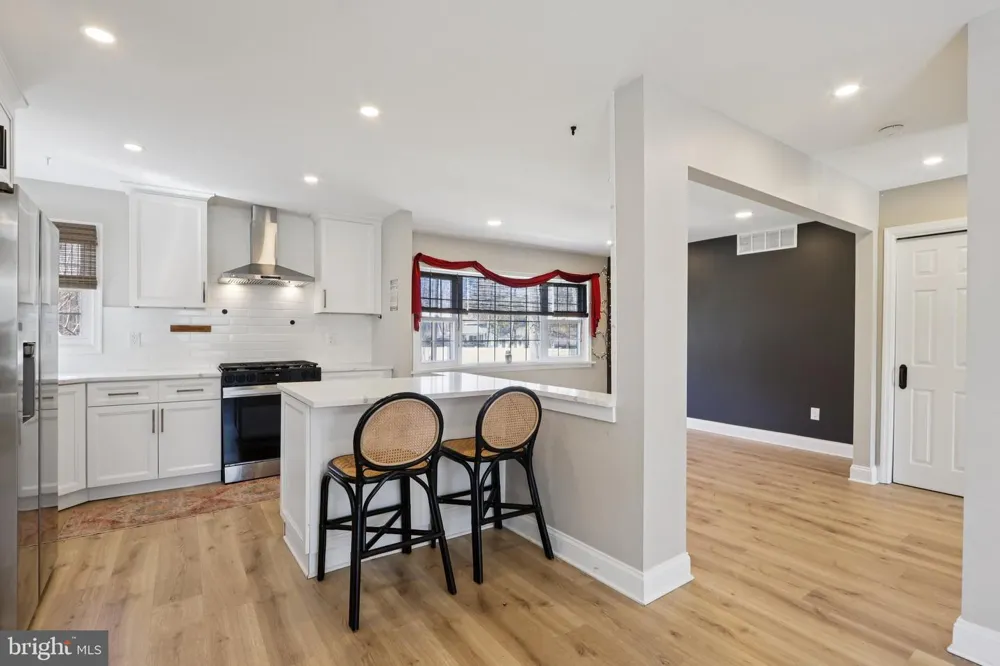 351 MERRICK ROAD Robbinsville, NJ 08691