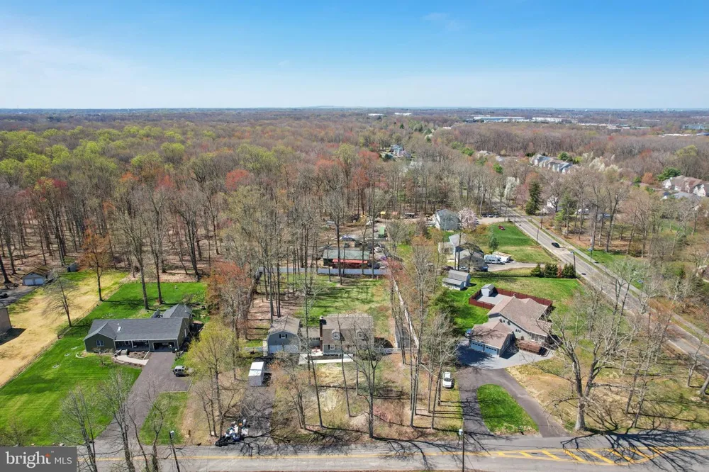351 MERRICK ROAD Robbinsville, NJ 08691