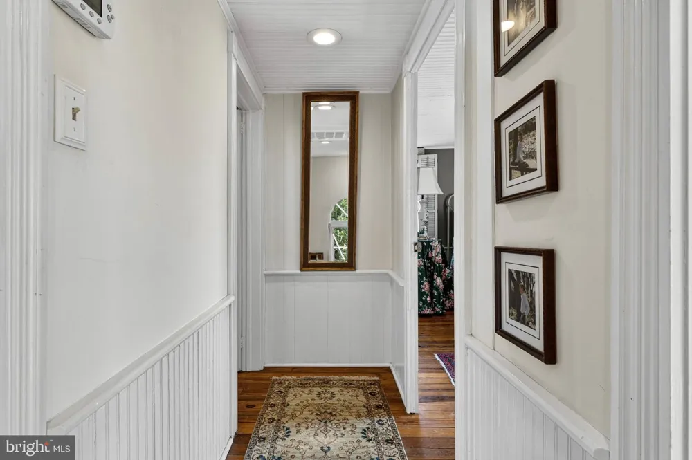 871 OLD CHAPEL ROAD Boyce, VA 22620