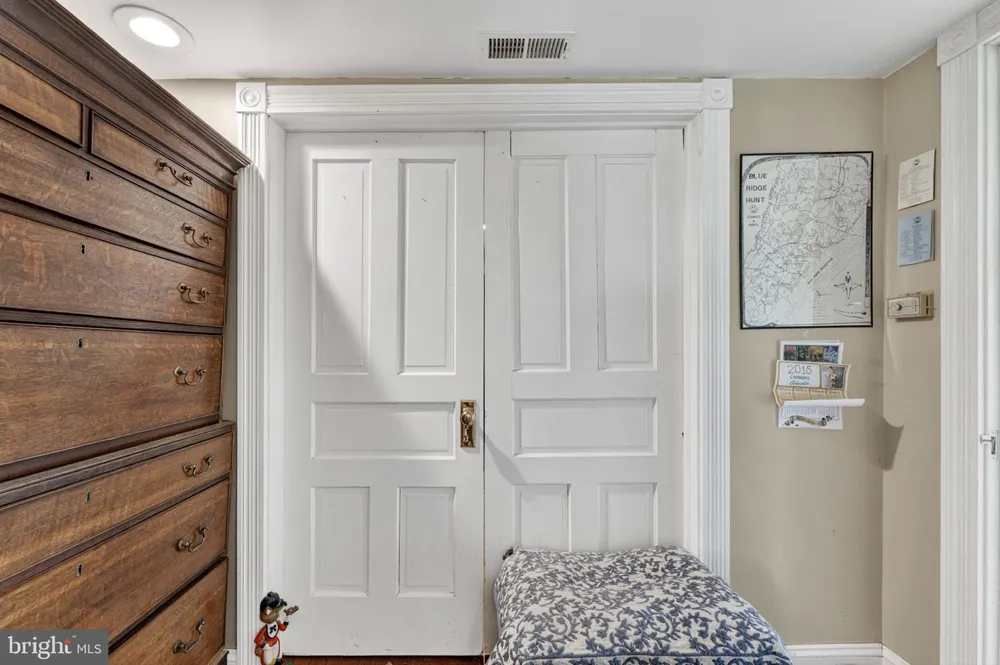 871 OLD CHAPEL ROAD Boyce, VA 22620