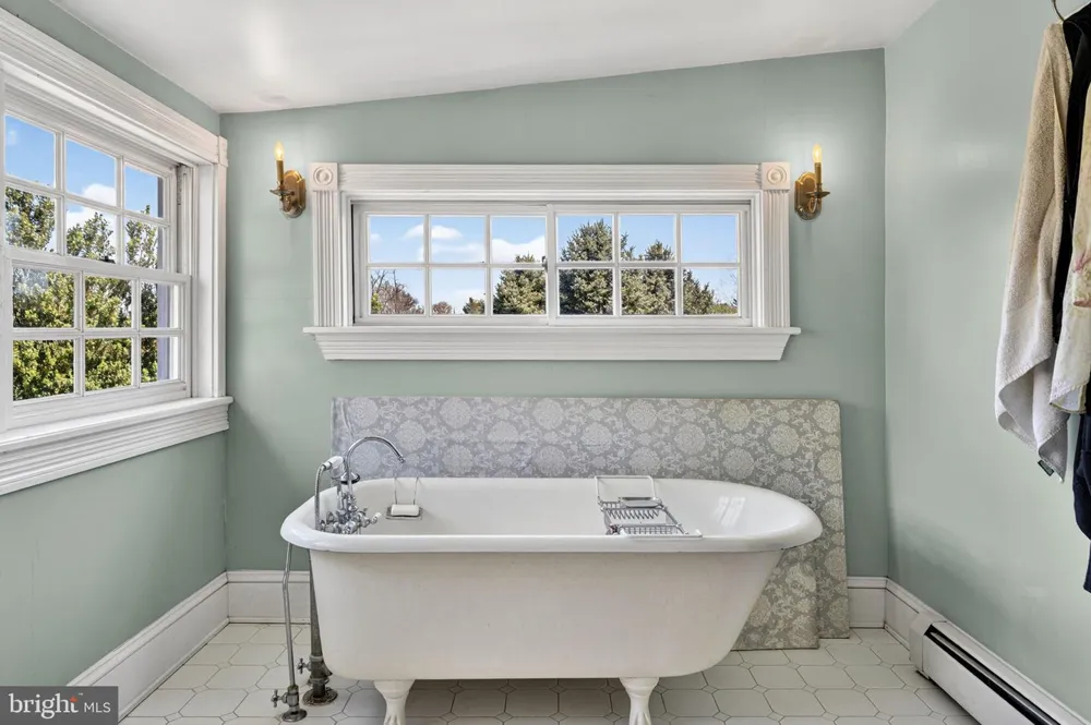 871 OLD CHAPEL ROAD Boyce, VA 22620