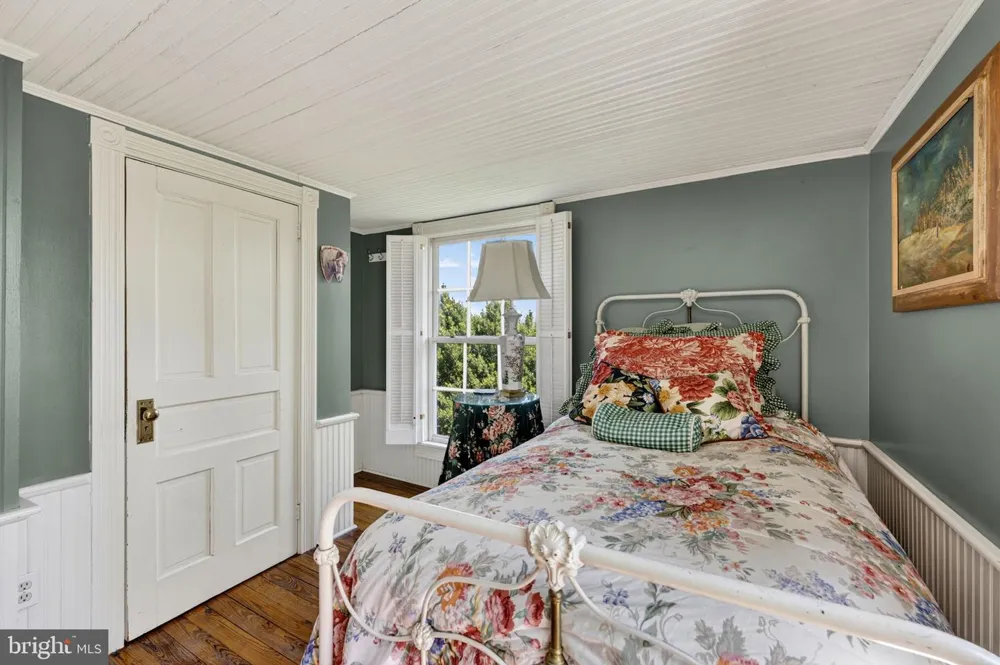 871 OLD CHAPEL ROAD Boyce, VA 22620