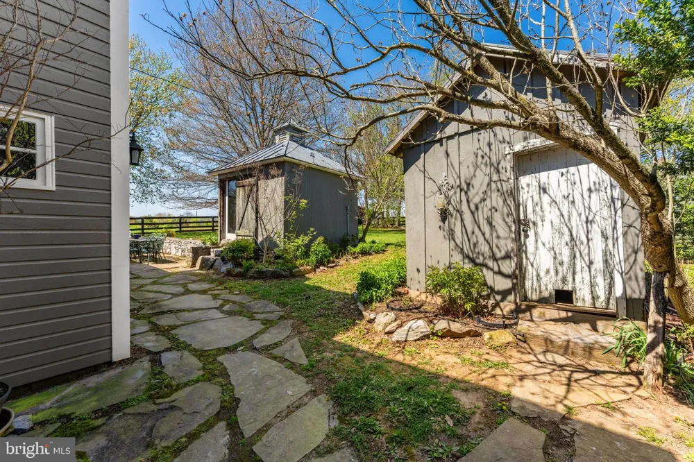 871 OLD CHAPEL ROAD Boyce, VA 22620
