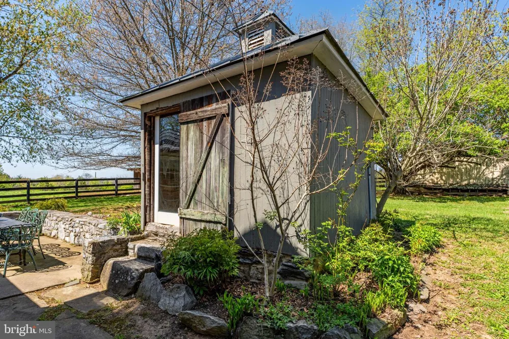 871 OLD CHAPEL ROAD Boyce, VA 22620