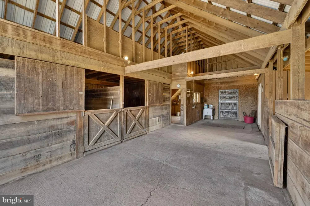 871 OLD CHAPEL ROAD Boyce, VA 22620