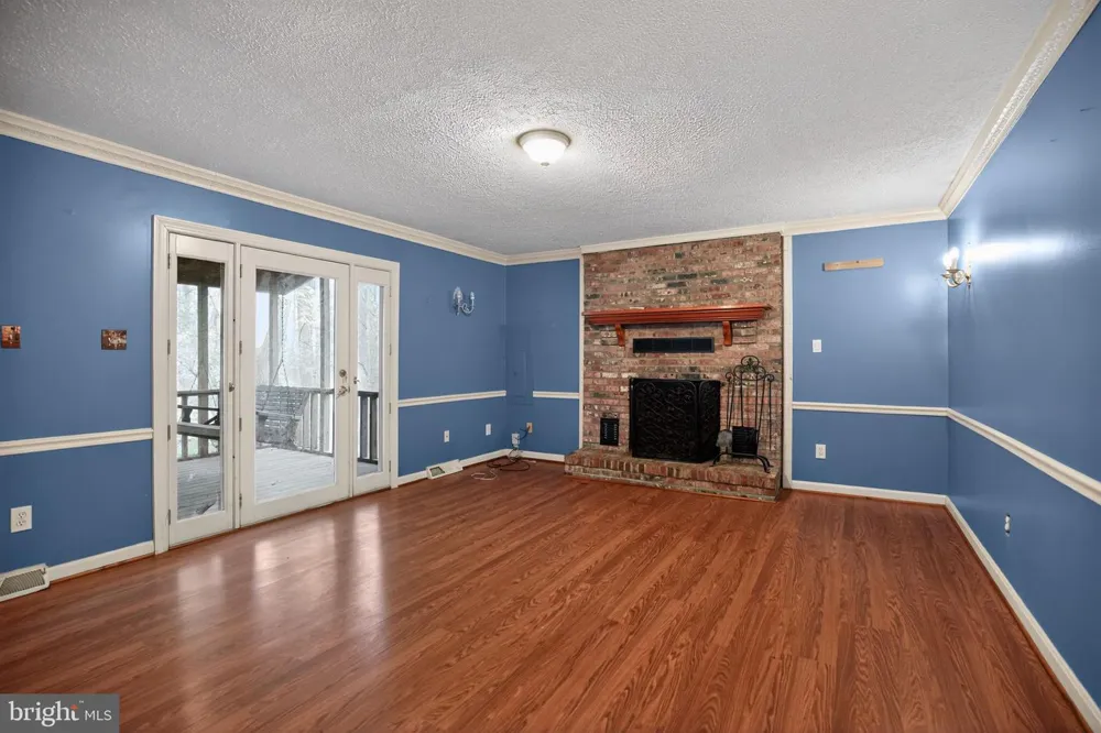 507 CHESTNUT COURT La Plata, MD 20646