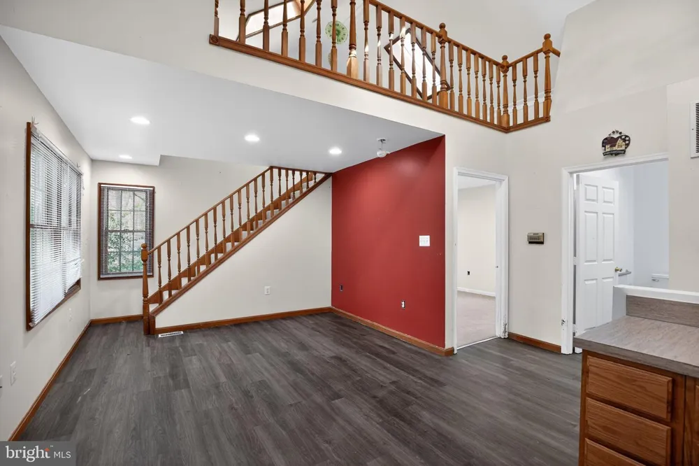 507 CHESTNUT COURT La Plata, MD 20646