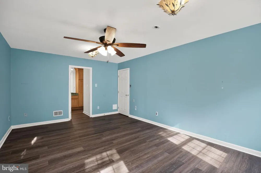 507 CHESTNUT COURT La Plata, MD 20646