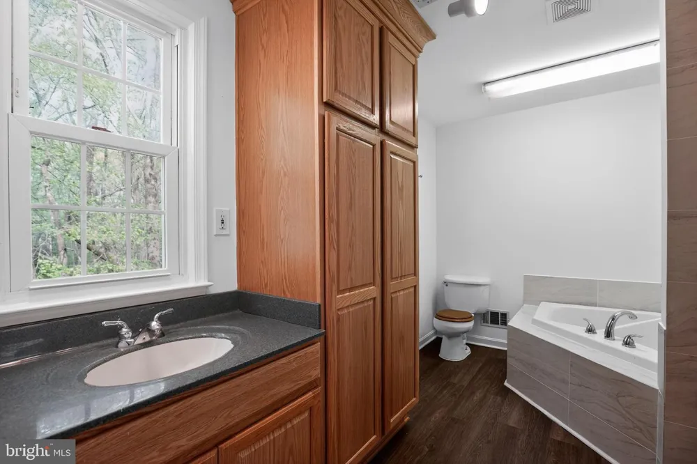 507 CHESTNUT COURT La Plata, MD 20646