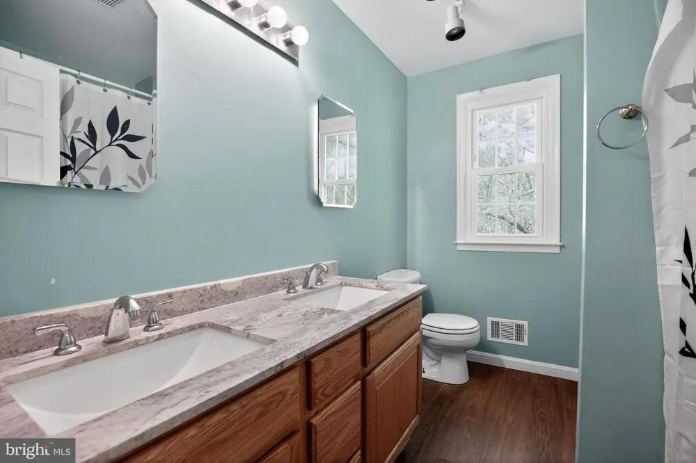 507 CHESTNUT COURT La Plata, MD 20646