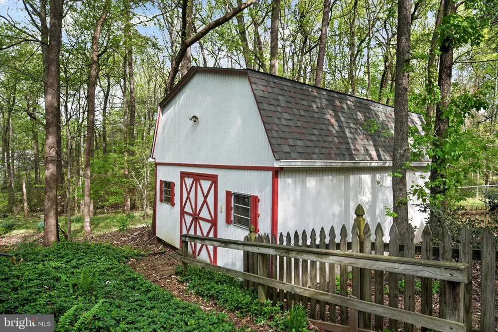507 CHESTNUT COURT La Plata, MD 20646