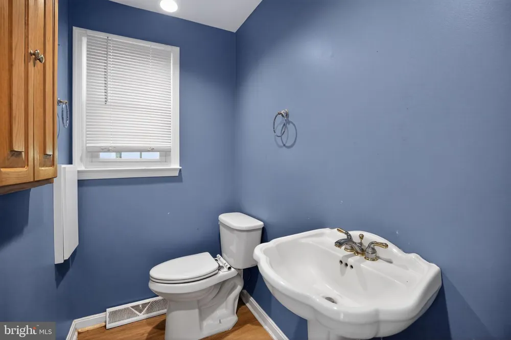 507 CHESTNUT COURT La Plata, MD 20646