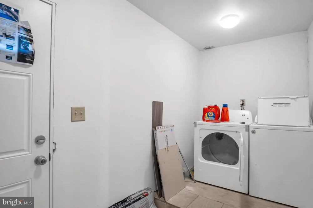 125 E EMAUS STREET Middletown, PA 17057
