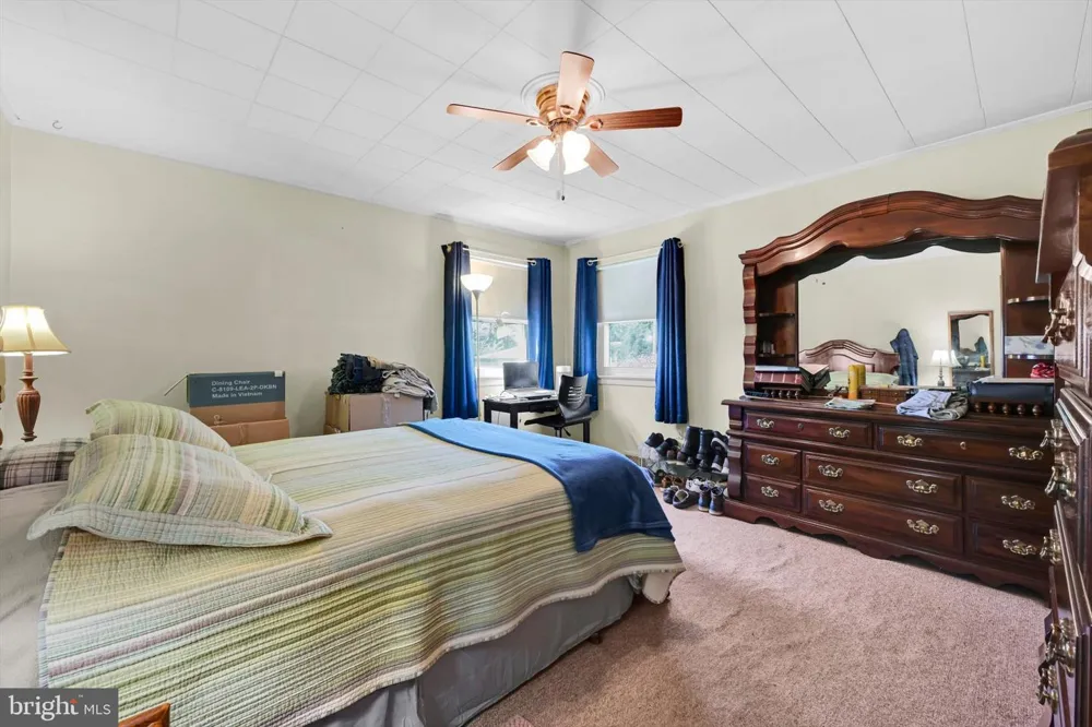 5109 RIDGEVIEW DRIVE Harrisburg, PA 17112