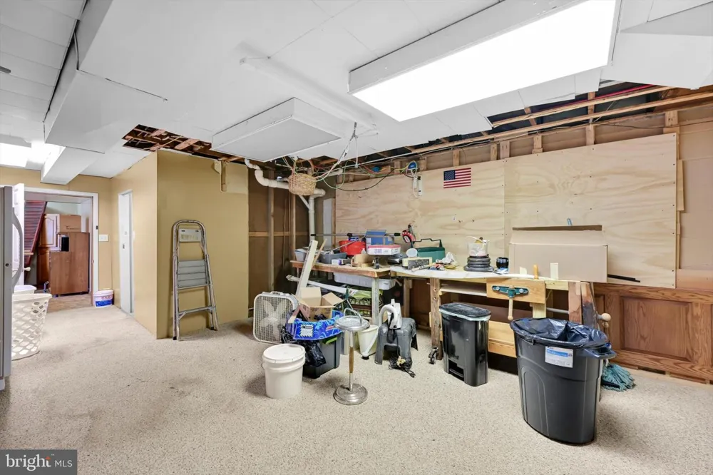5109 RIDGEVIEW DRIVE Harrisburg, PA 17112