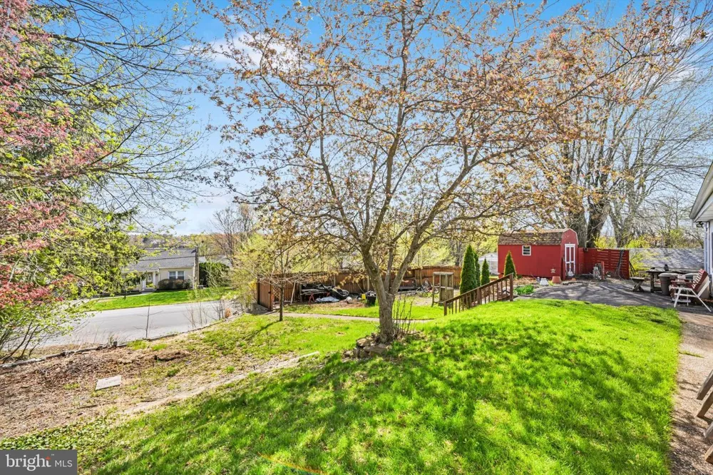 5109 RIDGEVIEW DRIVE Harrisburg, PA 17112