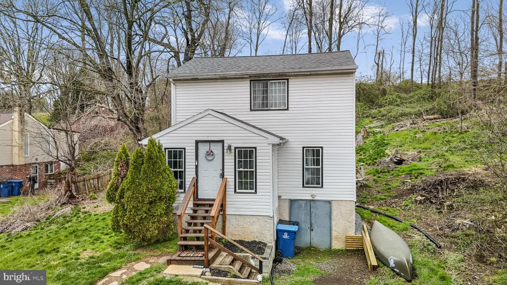 102 PASCHALL MILL ROAD West Grove, PA 19390
