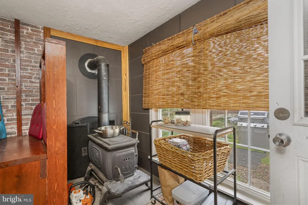 102 PASCHALL MILL ROAD West Grove, PA 19390