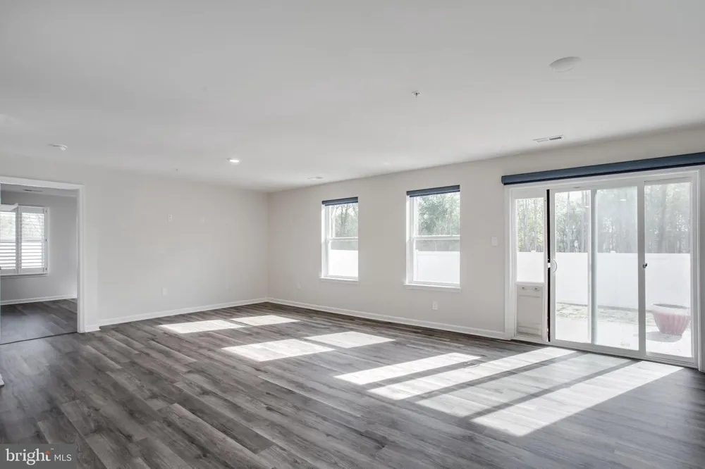 291 FOREST EDGE AVE La Plata, MD 20646