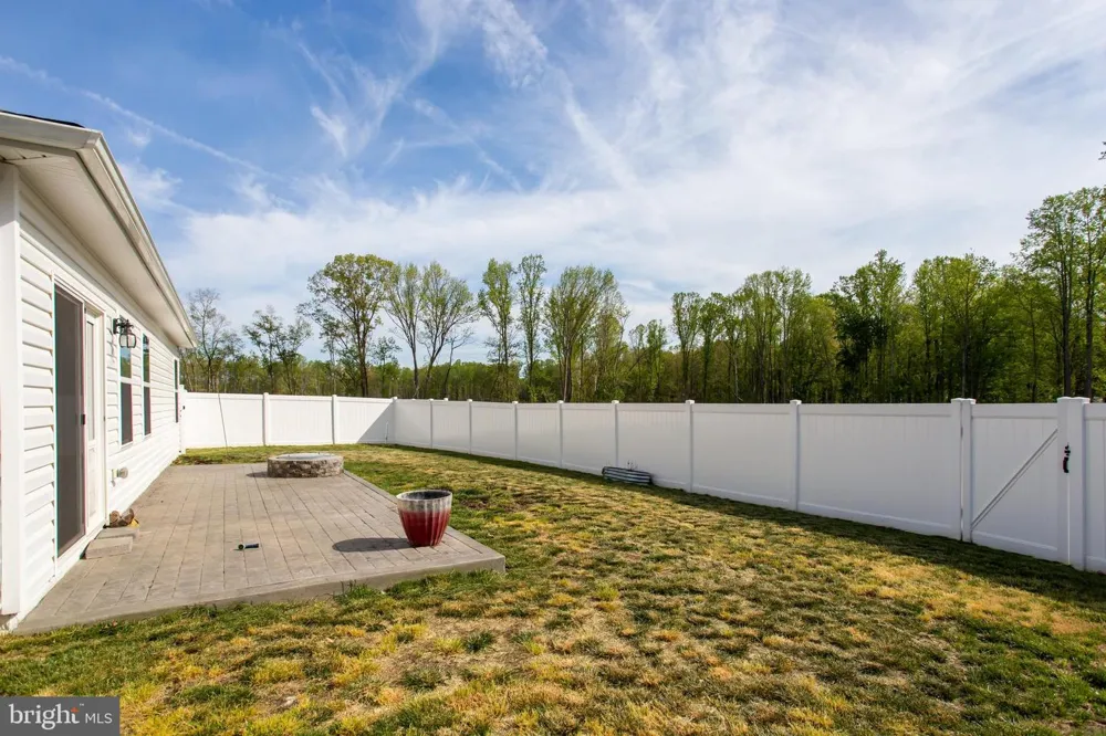 291 FOREST EDGE AVE La Plata, MD 20646