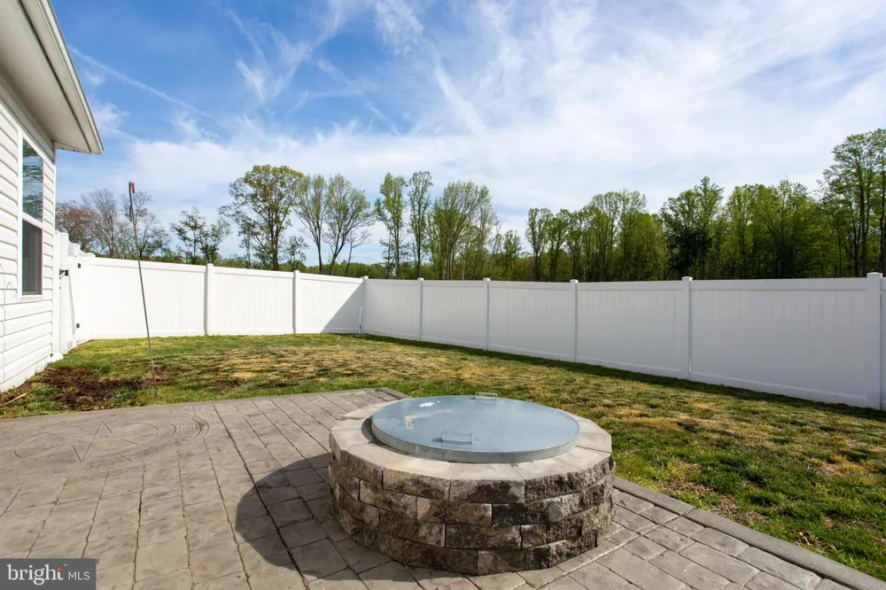 291 FOREST EDGE AVE La Plata, MD 20646
