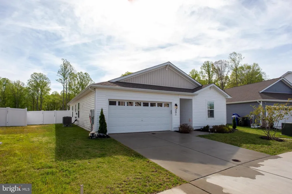 291 FOREST EDGE AVE La Plata, MD 20646