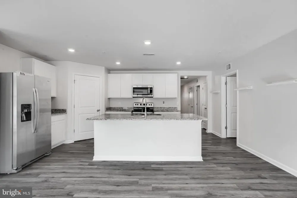 291 FOREST EDGE AVE La Plata, MD 20646